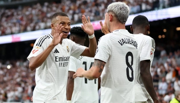 Mbappe lên tuyển, còn Valverde ở lại Real Madrid.