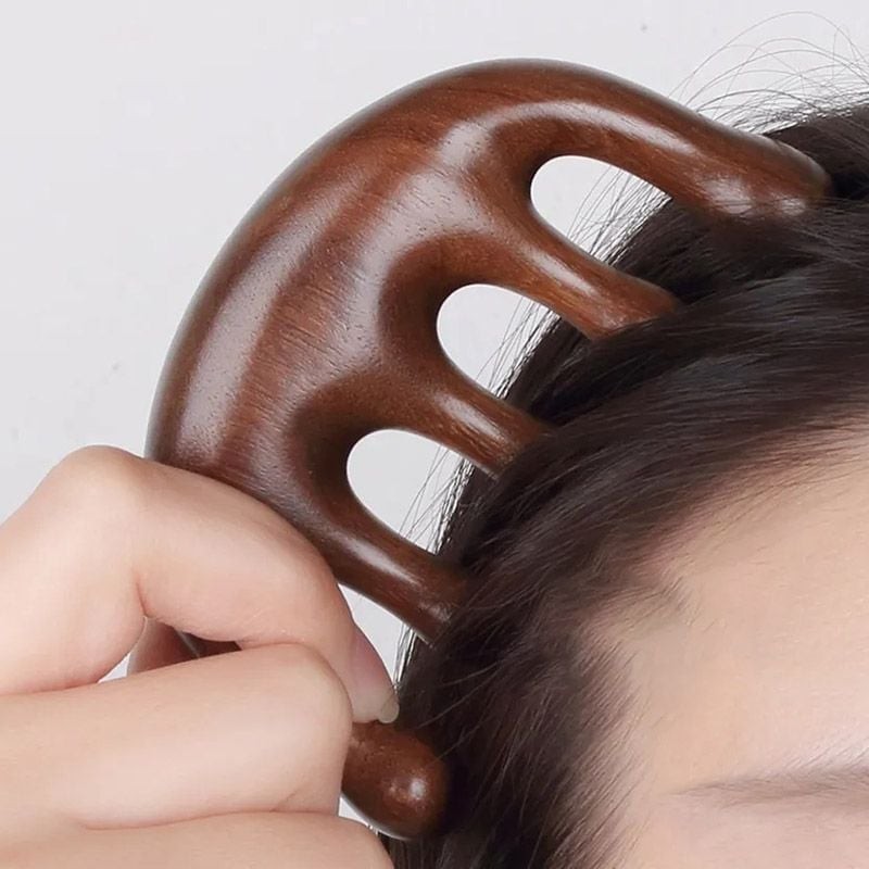 Kiên trì thói quen này, bạn sẽ thấy tóc mọc nhanh, chắc khỏe và có độ phồng tự nhiên.