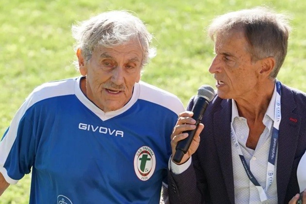 Boranga trả lời phỏng vấn sau trận.