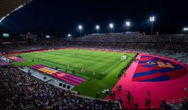 Barcelona vẫn chưa thể trở lại Camp Nou.