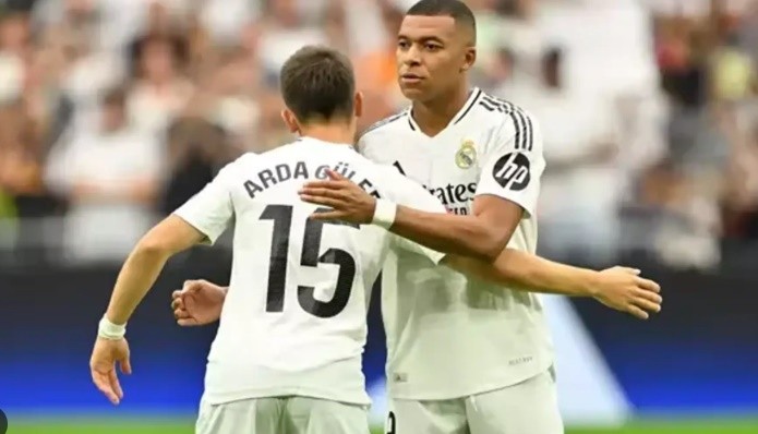 Cặp đôi Guler và Mbappe đang phối hợp ăn ý với nhau.