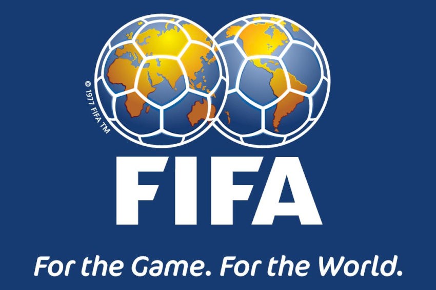 Liên đoàn bóng đá thế giới (FIFA) chịu trách nhiệm giám sát và quản lý các liên đoàn thành viên trên toàn cầu.