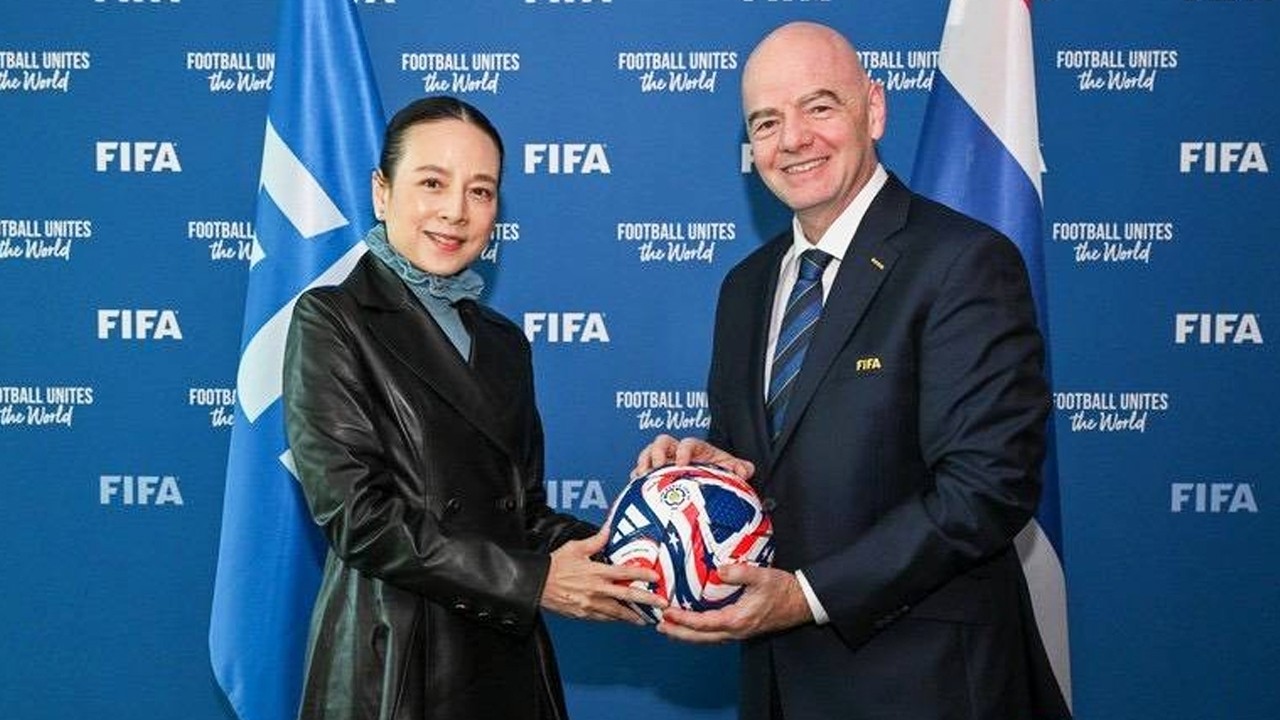 Madam Pang đi vào lịch sử khi đảm nhiệm vai trò Chủ tịch Ủy ban Phát triển FIFA.