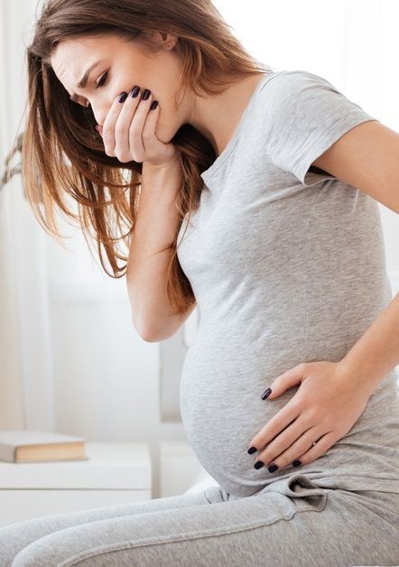 Mang thai 3 tháng đầu nên hạn chế rau ngót
