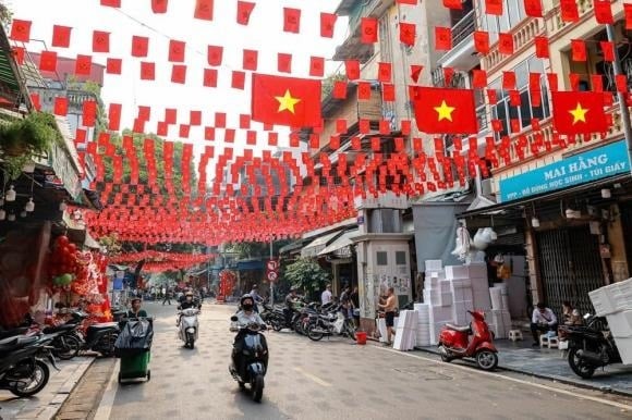 Đối với người lao động trong doanh nghiệp, người sử dụng lao động có thể lựa chọn cho nghỉ 2 ngày – ngày 2/9 và một ngày liền kề trước hoặc sau.