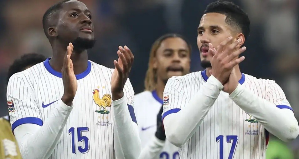 Saliba và Konate đã có màn đối đáp vui vẻ khi lên tuyển.