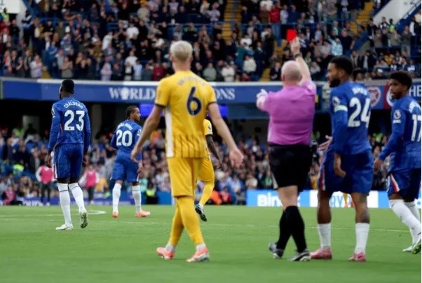Chelsea đang sở hữu số thẻ phạt đứng đầu Ngoại hạng Anh.