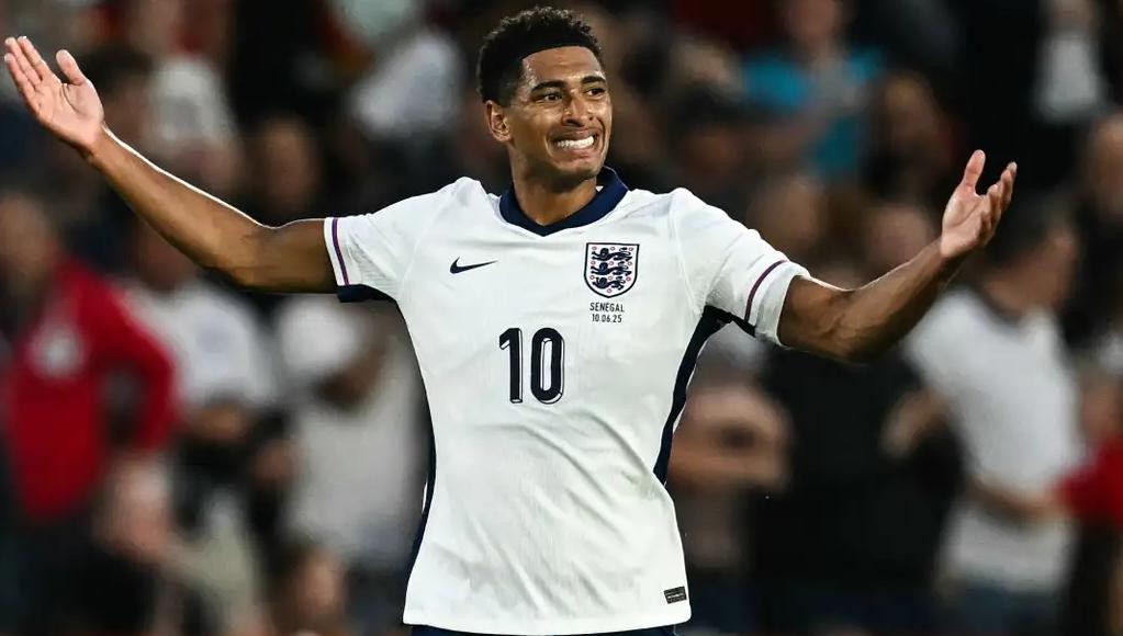 Jude Bellingham sẽ phải nỗ lực để trở lại đội hình chính của tuyển Anh.