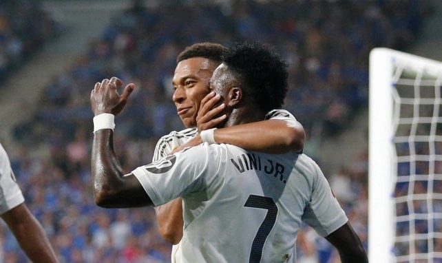 Mbappe khẳng định có mối quan hệ tốt với Vinicius.