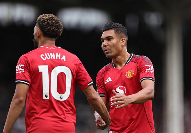Cunha và Casemiro đồng loạt tỏa sáng.