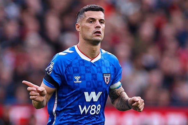 Granit Xhaka dành nhiều lời khen cho Bruno Fernandes.