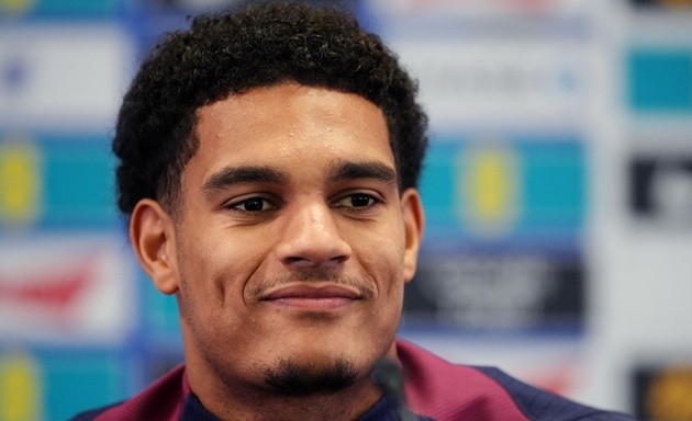 Quansah rời tuyển Anh vì chấn thương