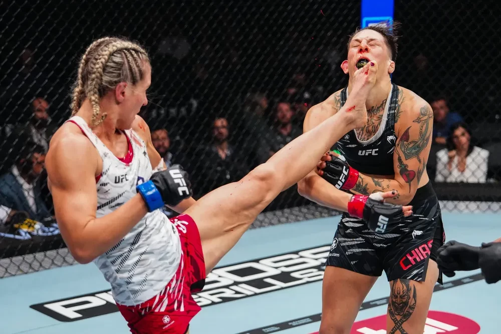Võ sĩ hạng gà UFC Yana Santos