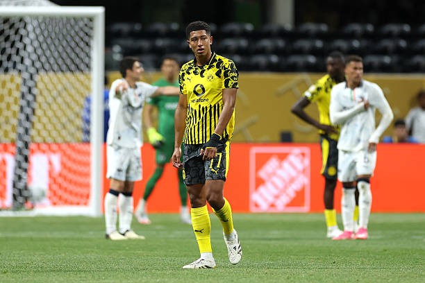 Bellingham đang gặp khó tại Dortmund. 