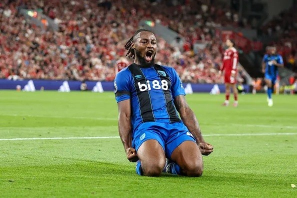  Semenyo toả sáng trong màu áo Bournemouth.