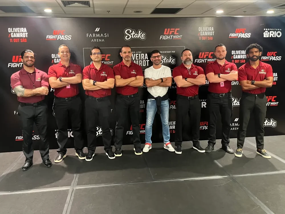 Thiago Tavares with the CABMMA team ahead of UFC Rio