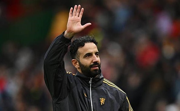 Ruben Amorim phải sớm tìm cách đưa Manchester United trở lại.