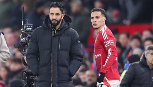 Antony tiết lộ Cunha từng nài nỉ anh ở lại Man United.