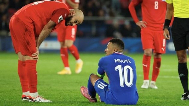 Chấn thương của Mbappe không nghiêm trọng