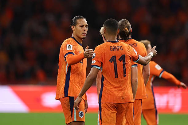 Virgil Van Dijk và Cody Gakpo tỏa sáng trong màu áo tuyển Hà Lan. 