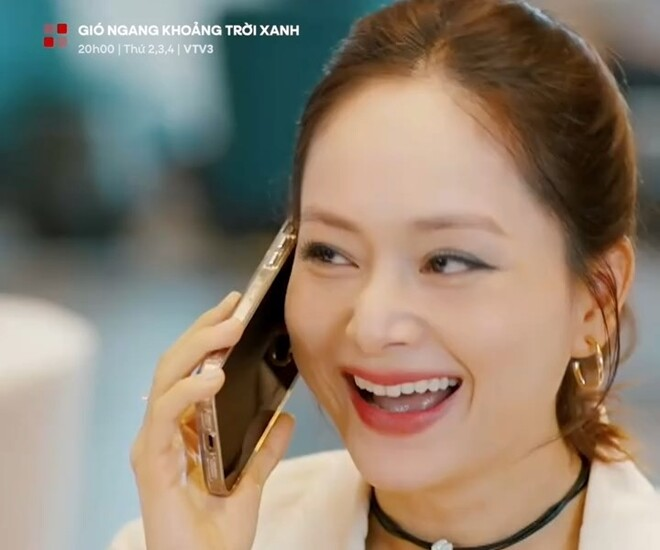 lan-phuong-tro-lai-phim-gio-vang-1760332964173-17603329644091692527195