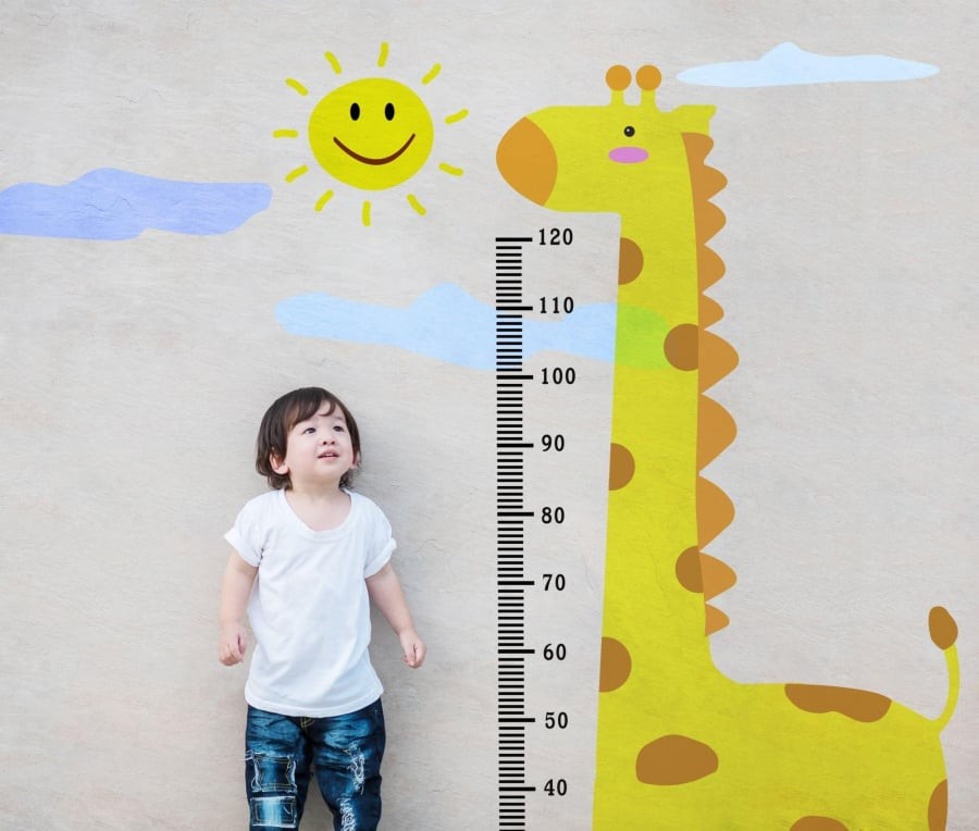 4 dấu hiệu con chậm cao, cha mẹ biết sớm mà cân bằng