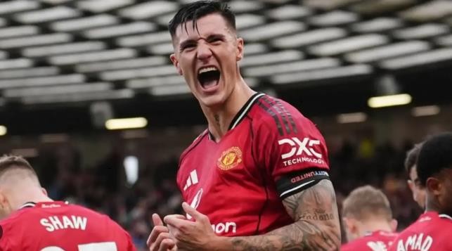 MU sẽ thành công với 3-4-3 của Amorim?