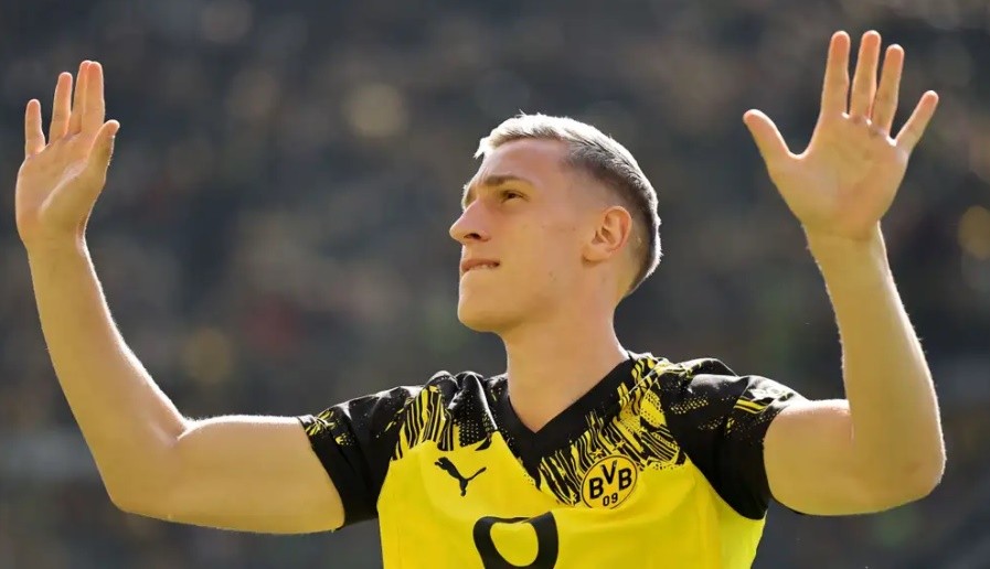 Schlotterbeck đang được xem như mục tiêu hàng đầu của Liverpool.