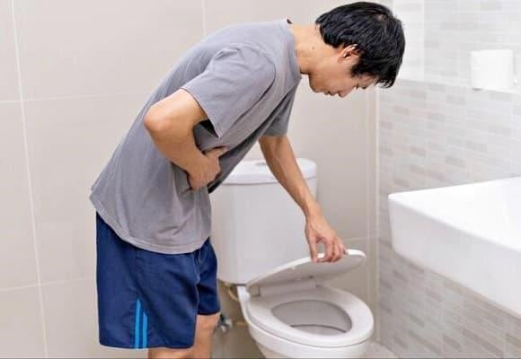 Tiểu đêm là tình trạng phải thức dậy nhiều lần trong đêm để đi tiểu.