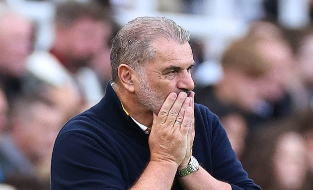 Postecoglou phải sớm thay đổi tình hình tại Forest