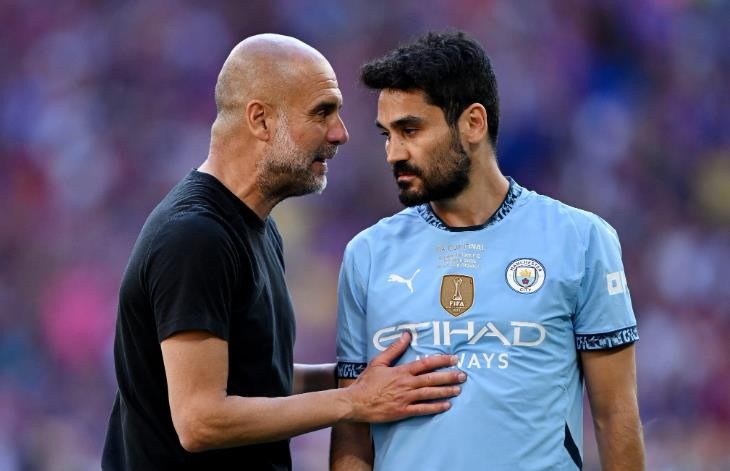 Gundogan chịu nhiều ảnh hưởng từ Jurgen Klopp và Pep Guardiola.