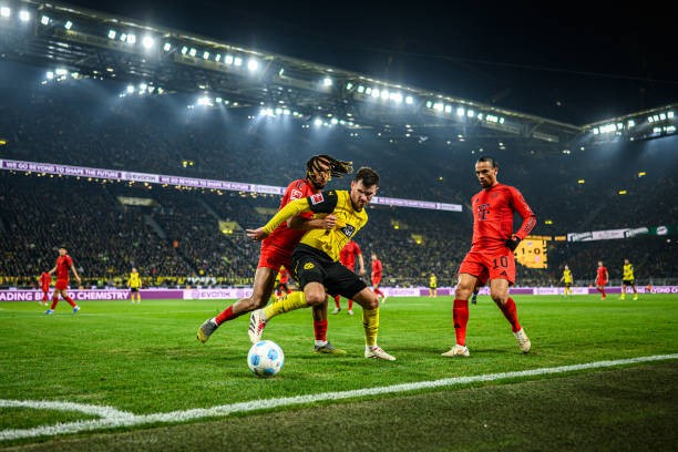 Bayern chuẩn bị tiếp đón Dortmund.