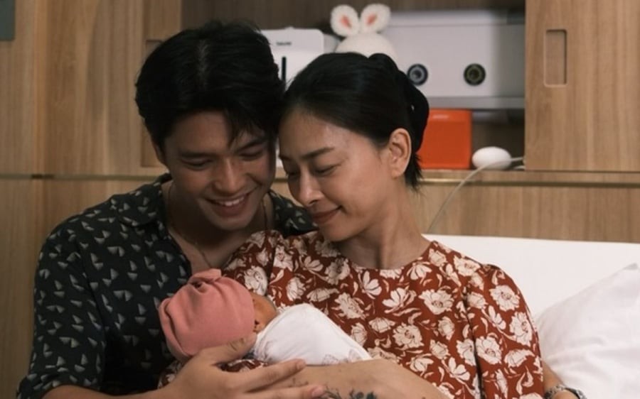 Ngô Thanh Vân trải lòng xúc động về chuyện mẹ bỉm
