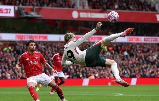 Alejandro Garnacho - 6.1 điểm. Garnacho không thể hiện được ảnh hưởng trong lối chơi chung của đội. Sự bế tắc khiến anh phải rời sân ngay sau giờ nghỉ.