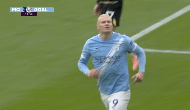 Haaland ghi 2 bàn chớp nhoáng giúp Man City dẫn trước Everton