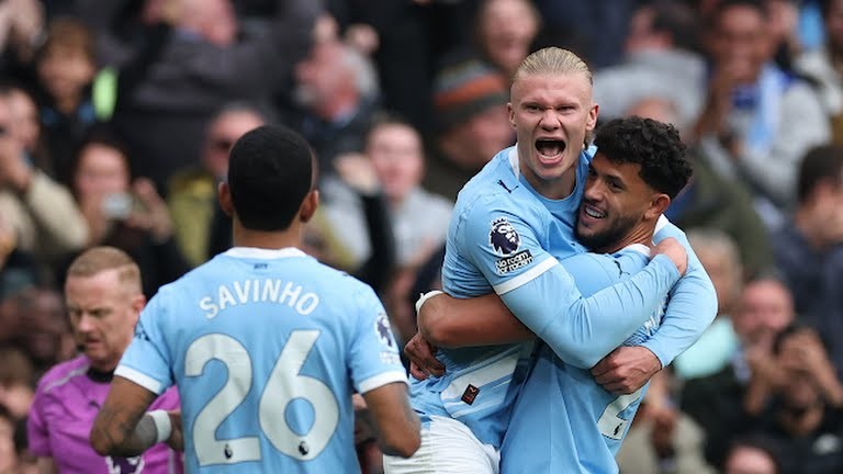 Haaland tiếp tục toả sáng.