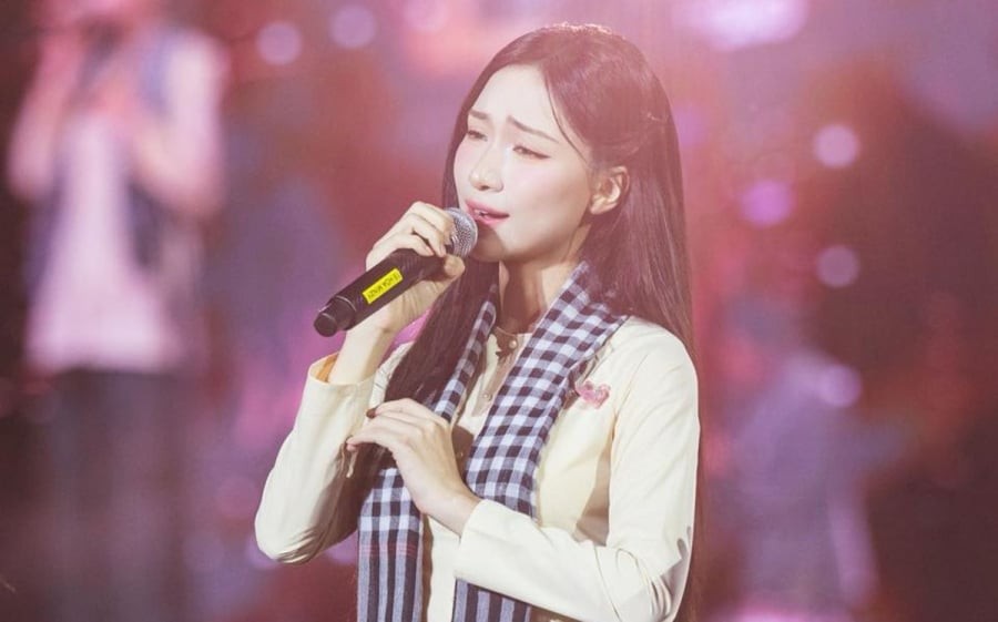 Hòa Minzy gấp rút lên tiếng giữa đêm vì điều quan trọng