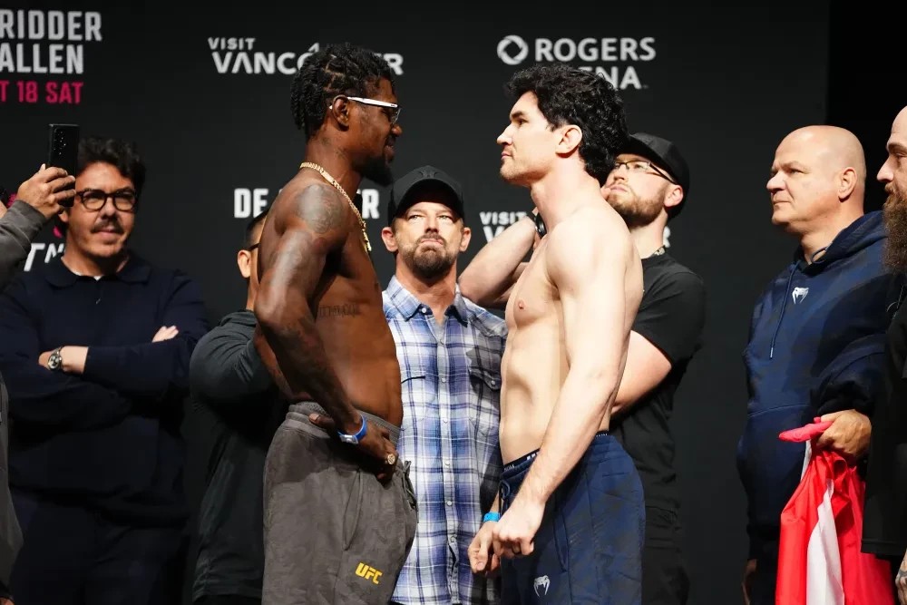 Brendan Allen giành chiến thắng trước Reinier de Ridder tại UFC Vancouver