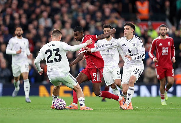 Khi nào Isak mới có thể chứng minh giá trị? 