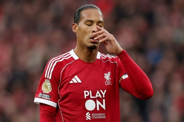 Van Dijk không thể giúp Liverpool giữ sạch lưới thời gian qua.