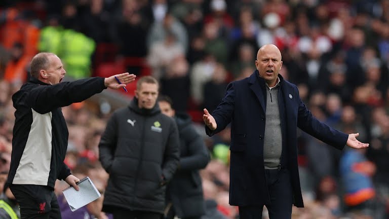 Liverpool đã thua 4 trận liền.