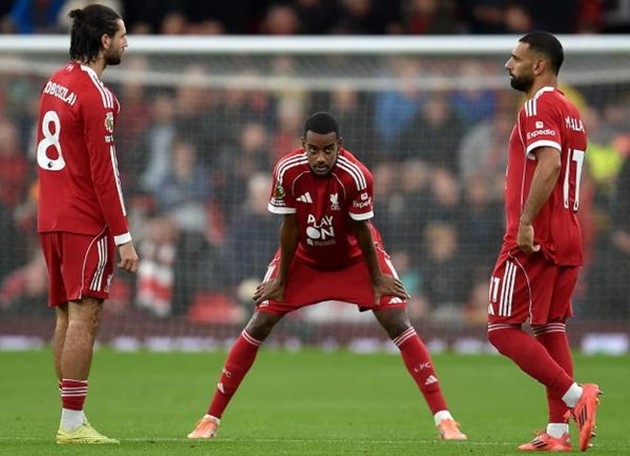 Những ngôi sao tấn công của Liverpool phung phí cơ hội.