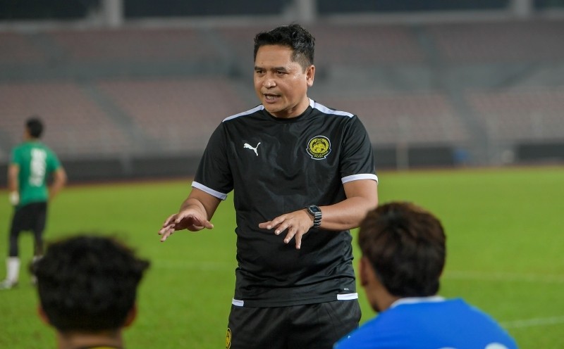 HLV Nafuzi Zain của đội tuyển U22 Malaysia.