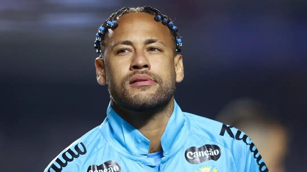 Sự nghiệp của Neymar đã chững lại từ lâu.
