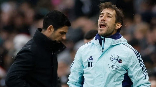 Arsenal có chuyên gia bóng chết Nicolas Jover.