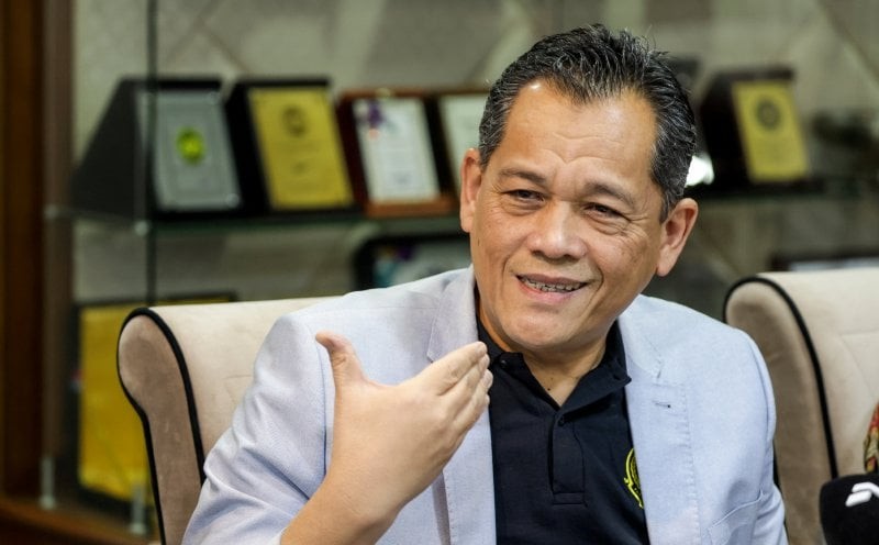 Ông Tan Sri Hamidin Mohd Amin vẫn xuất hiện công khai để nhận giải thưởng.