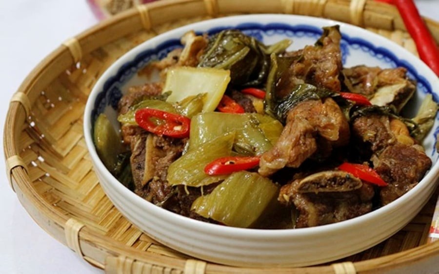Thành phẩm món sườn xào dưa chua