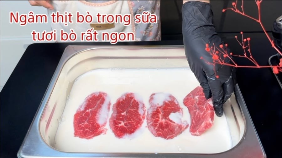 Ướp ít nhất 20–30 phút trước khi nấu để thịt thấm sâu, mềm tự nhiên.