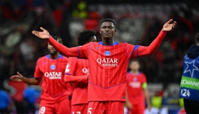 Mendes chơi tuyệt hay.