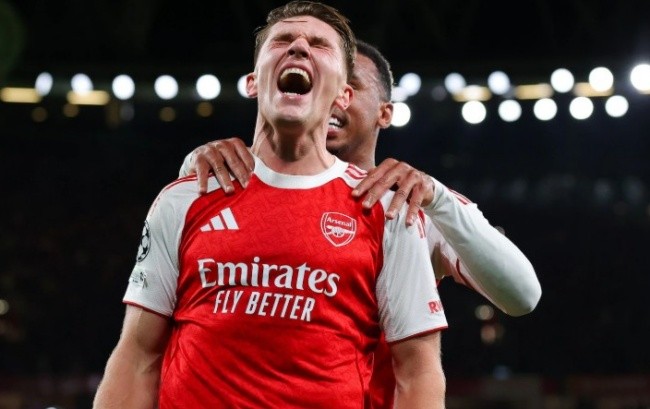 Arsenal thắng đậm Atletico Madrid.